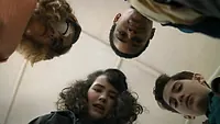 Кадр из сериала «Оно: Добро пожаловать в Дерри (2025)» — (37 из 276)