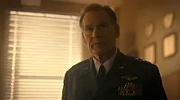 Джеймс Римар — роль General Francis Shaw в сериале «Оно: Добро пожаловать в Дерри», кадр #1