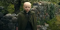 Декстер Сол Анселл — роль Egg в сериале «Рыцарь Семи Королевств», кадр #1