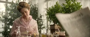 Lady Olivia Hedges (актриса Даниэль Галлиган) — кадр #2 из сериала «Дом Гиннессов»