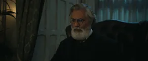 Professor Kishore Malik (актёр Рави Ауджла) — кадр #2 из сериала «Молодой Шерлок»