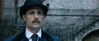 Кадр из сериала «Молодой Шерлок (2026)» — (26 из 120)