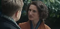 Кадр из сериала «Возмутительные (2025)» — (11 из 92)