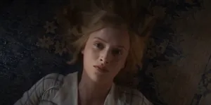 Unity Mitford (актриса Shannon Watson) — кадр #1 из сериала «Возмутительные»
