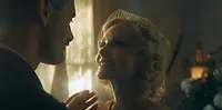 Кадр из сериала «Возмутительные (2025)» — (34 из 92)