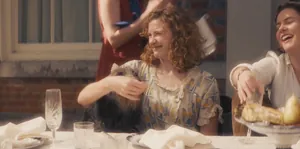 Deborah Mitford (актриса Орла Хилл) — кадр #1 из сериала «Возмутительные»