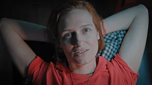 Брида Вул — роль Lou Linklatter в сериале «Мистер Мерседес», кадр #1