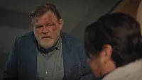 Брендан Глисон — роль Bill Hodges в сериале «Мистер Мерседес», кадр #6