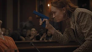 Брида Вул — роль Lou Linklatter в сериале «Мистер Мерседес», кадр #11