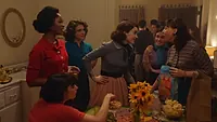 Кадр из сериала «Удивительная миссис Мейзел (2017-2023)» — (16 из 106)