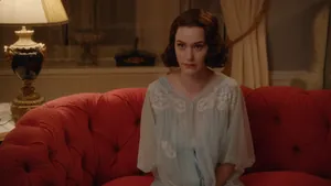 Miriam 'Midge' Maisel (актриса Рэйчел Броснахэн) — кадр #22 из сериала «Удивительная миссис Мейзел»